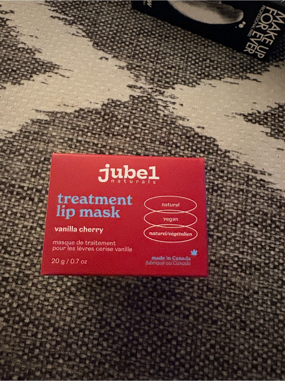Vanilla Cherry Treatment Lip Mask - Red